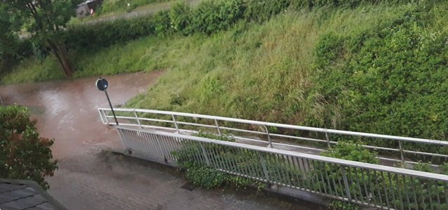 Bild: Wasser Breitenh&ouml;lzer Stra&szlig;e