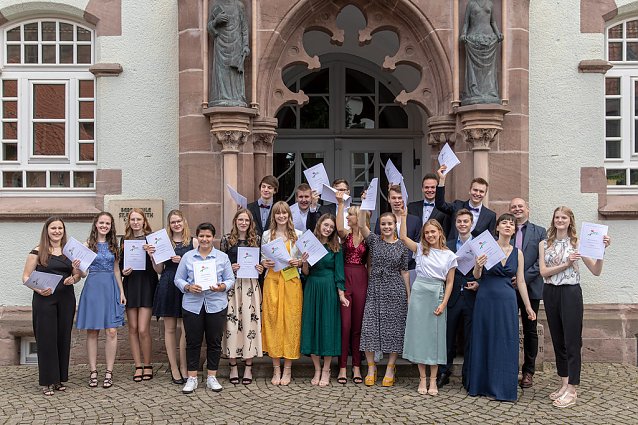 Bild: Abschluss an der Bergschule