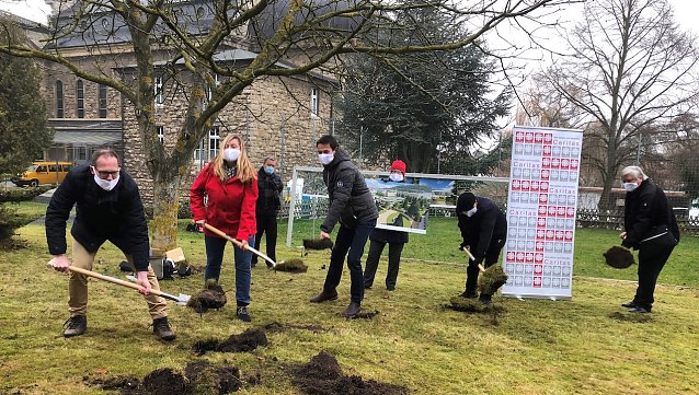 Bild: Spatenstich zum neuen Hospiz