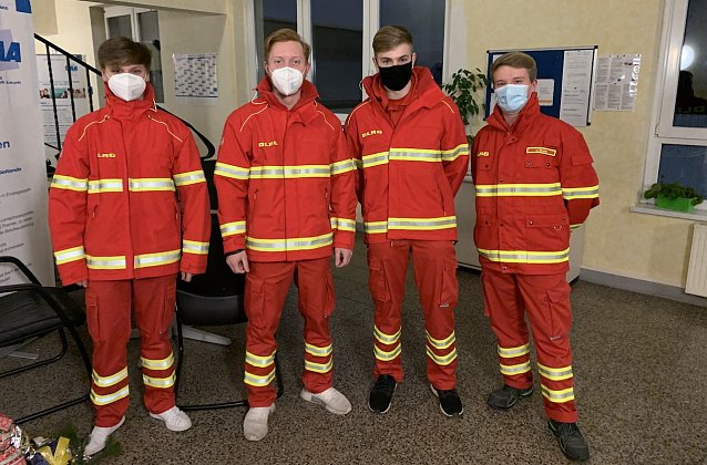 Bild:  Sanit&auml;ter der DLRG