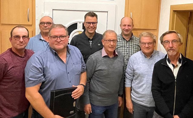 Bild: Der neue Vorstand des Ortsverbands Am H&uuml;lfensberg