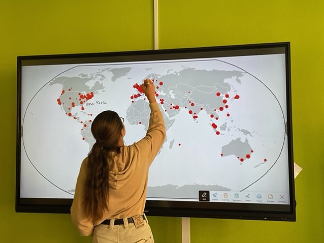 Bild: Digitalisierung an der Bergschule