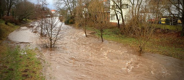 Bild: Die Zorge in Nordhausen bei Hochwasser, Archivbild