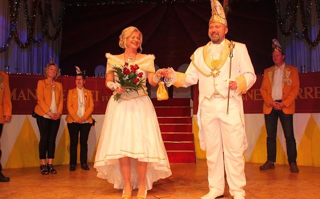 Bild: Bewerben sich als Landesprinzenpaar: Prinz Mike I. Prinzessin Kerstin VI. vom SCC Gelb-Wei&szlig; Sondershausen Stockhausen