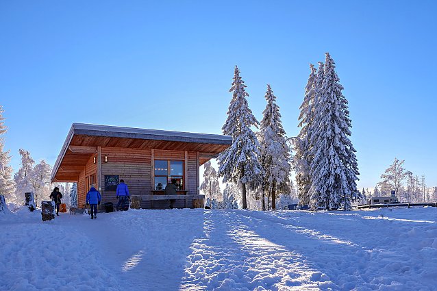 Bild: Wintertraum bei Gl&uuml;hwein und Schnee