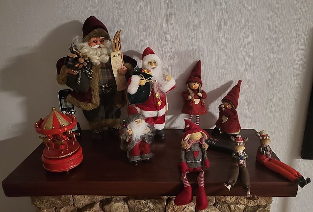 Bild: Die Farbe Rot geh&ouml;rt zu Weihnachten...