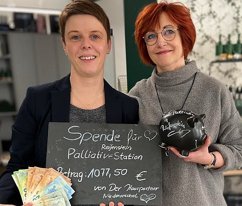 Bild: Doreen Petri mit Doreen Strickling