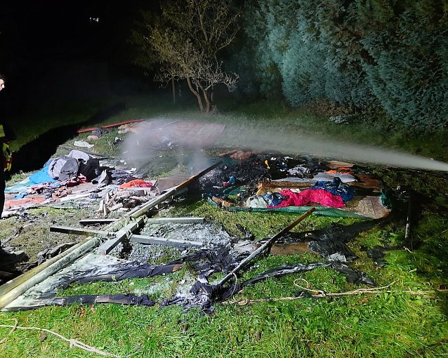 Bild: Jurtenzelt der Christlichen Pfadfinderschaft brennt komplett ab