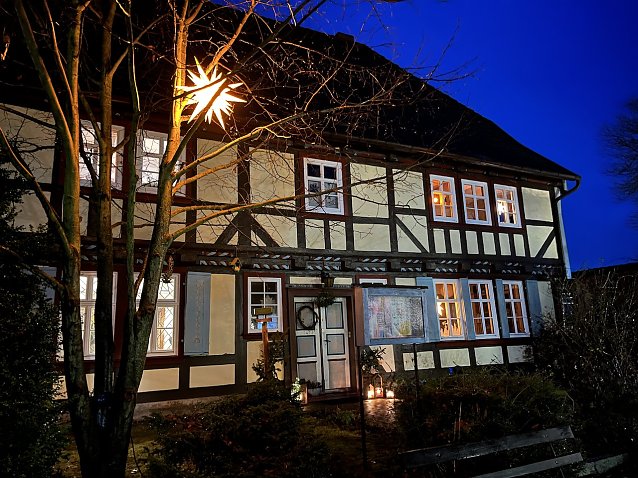 Bild: Advent im Pfarrhaus in Neustadt/ Harztor