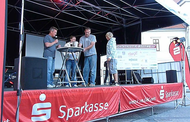 Bild: Athletenpr&auml;sentation des 15. Sparkassenmeetings 