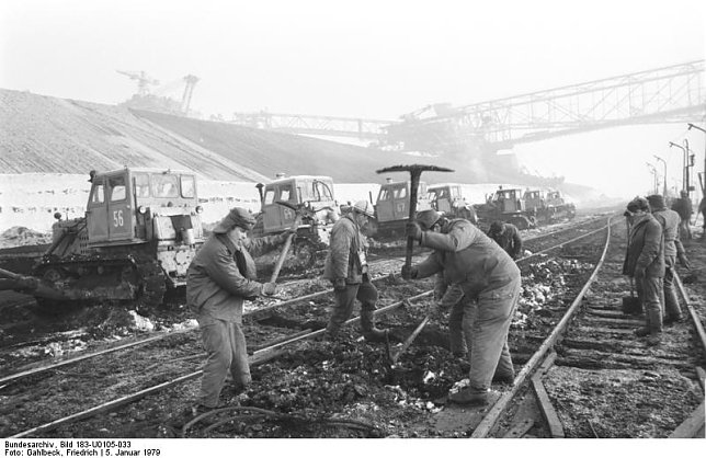 Bild: Kampf gegen die K&auml;lte im Winter 1978/79