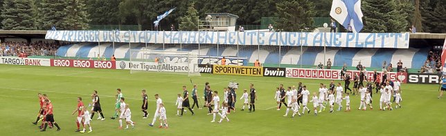 Bild: Einmarsch