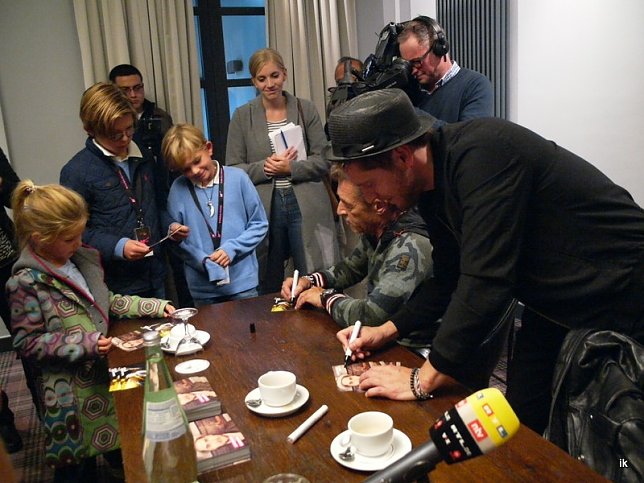 Bild: Autogramme