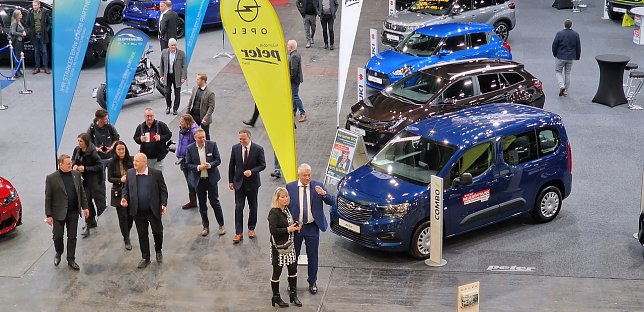 Bild: Gestern wurde die 15. Automobilmesse in Erfurt er&ouml;ffnet