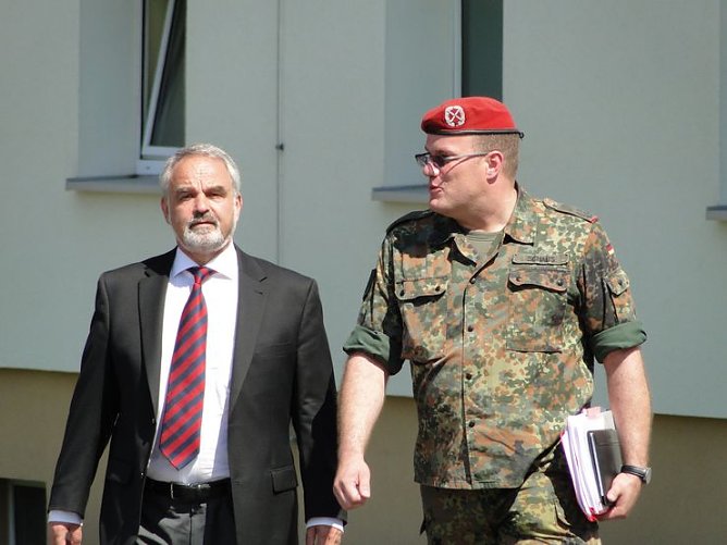 Nachtrag zum Besuch (Foto: Bundeswehr) Nachtrag zum Besuch (Foto: Bundeswehr)