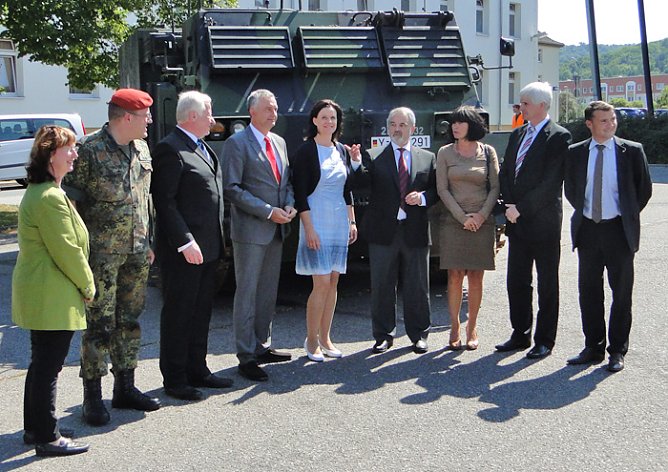 Nachtrag zum Besuch (Foto: Bundeswehr) Nachtrag zum Besuch (Foto: Bundeswehr)