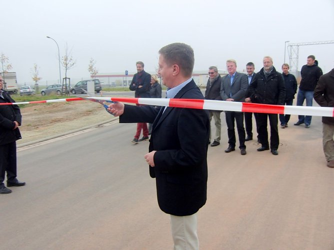 Freigabe Ernemannstraße (Foto: Ilka Kühn) Freigabe Ernemannstraße (Foto: Ilka Kühn)