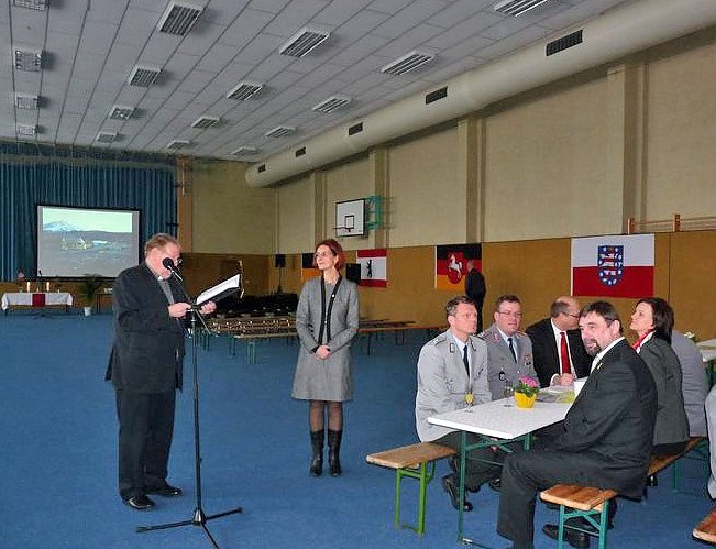 Ins Amt eingeführt (Foto: Karl-Heinz Herrmann) Ins Amt eingeführt (Foto: Karl-Heinz Herrmann)