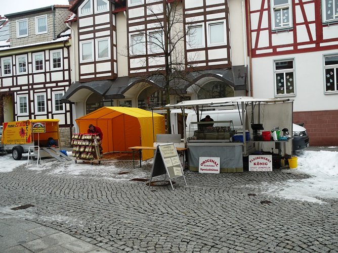 Marktstände in Worbis (Foto: Ilka Kühn) Marktstände in Worbis (Foto: Ilka Kühn)