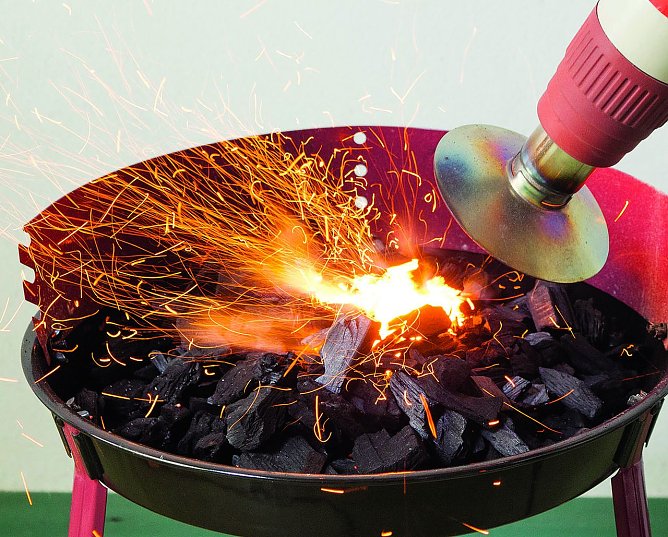 Sicher: Mit hei&szlig;er Luft (Foto: Stiftung Warentest)