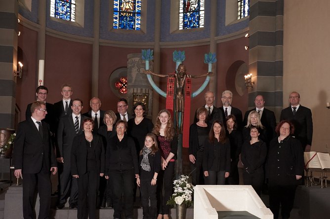 Chor Mayen (Foto: Herbert Goedecke)