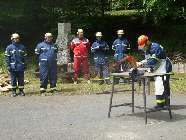 THW Pr&uuml;fungstag (Foto: Ilka K&uuml;hn)