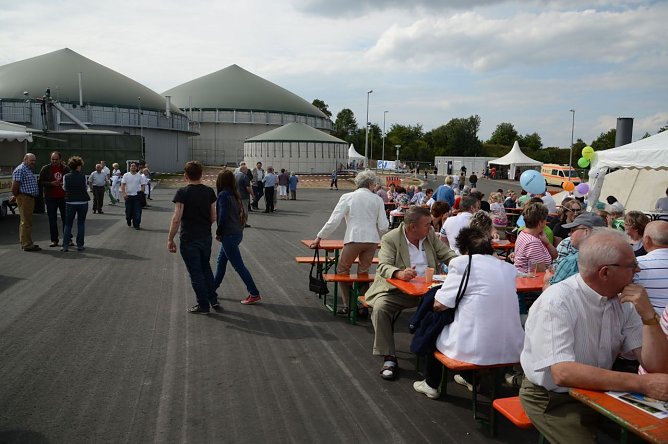 Neugierig auf Biogas (Foto: Eichsfeld-Werke)