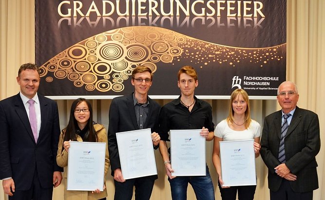 Ausgezeichnet mit STIFT-Preis (Foto: T. Schneppe) Ausgezeichnet mit STIFT-Preis (Foto: T. Schneppe)