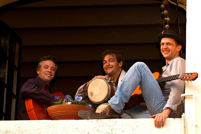 "Sin Distancia Trio" (Foto: Kunsthof Friedrichsrode) "Sin Distancia Trio" (Foto: Kunsthof Friedrichsrode)