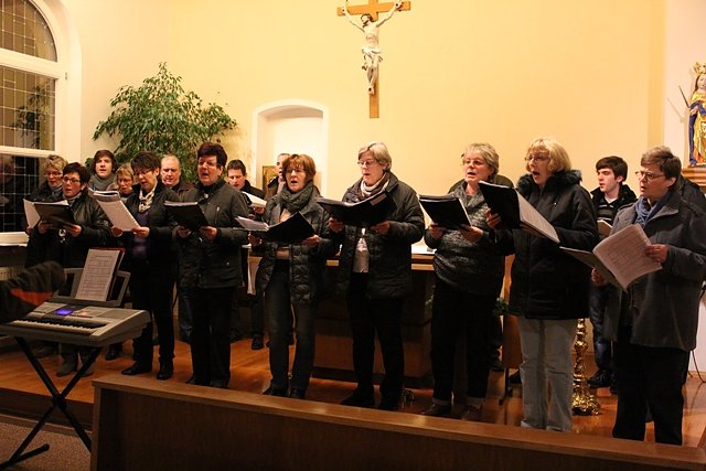 Kirchenchor (Foto: Gisela Reinhardt) Kirchenchor (Foto: Gisela Reinhardt)