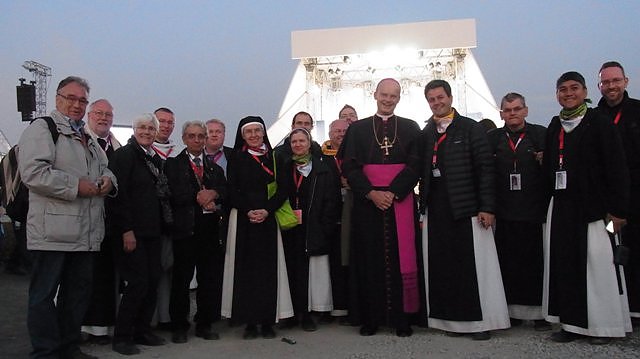 Bund Eichsfelder Vereine mit Bischof (Foto: Christian Herker) Bund Eichsfelder Vereine mit Bischof (Foto: Christian Herker)