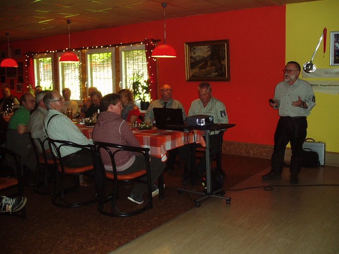 Chef des Th&uuml;ringer Forstamtes Bleicherode-S&uuml;dharz, Forstdirektor Klaus-Wilhelm Br&uuml;ggemann im Ilfelder Sch&uuml;tzenhaus (Foto: Klaus-Wilhelm Br&uuml;ggemann)