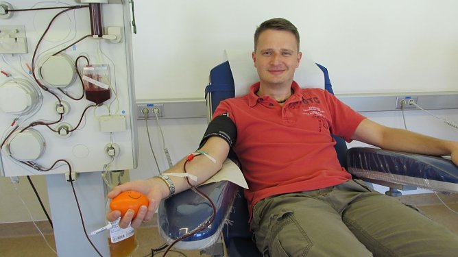 Betreuung während der Spende (Foto: Plasma Service Europe GmbH) Betreuung während der Spende (Foto: Plasma Service Europe GmbH)