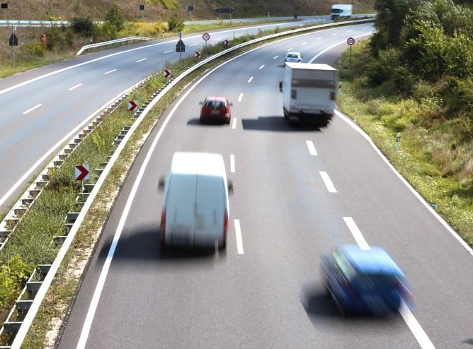 Kfz-Steuer berechnen (Foto: Zoll) Kfz-Steuer berechnen (Foto: Zoll)