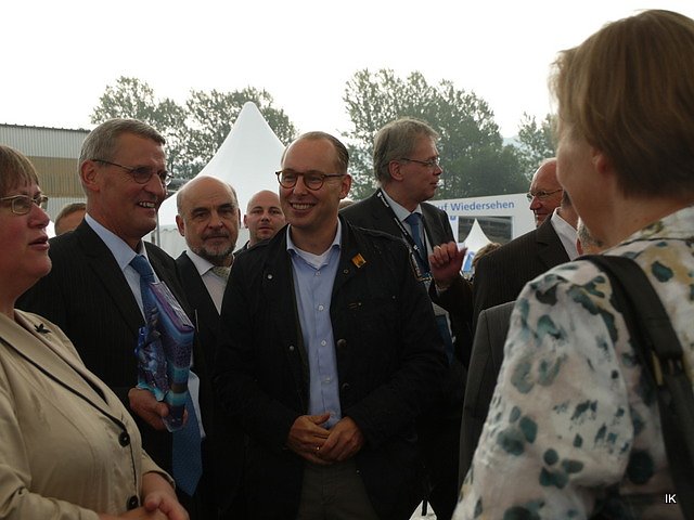 Gesch&auml;ftsf&uuml;hrer von Dyckerhoff Dirk Beese (mitte) (Foto: Ilka K&uuml;hn)