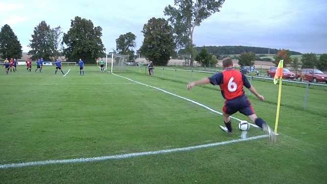 Die Eichsfelder Auswahl kämpfte verbissen, unterlag am Ende jedoch (Foto: Angelo Glashagel) Die Eichsfelder Auswahl kämpfte verbissen, unterlag am Ende jedoch (Foto: Angelo Glashagel)