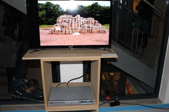 100 Werke der 8. JugendKunstBiennale (Foto: Karl-Heinz Herrmann) 100 Werke der 8. JugendKunstBiennale (Foto: Karl-Heinz Herrmann)