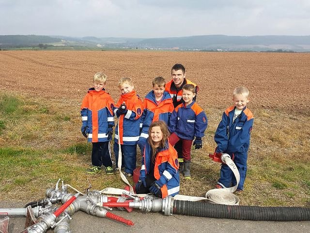 Die Leinefelder an der Station Gerätekuppeln (Foto: Florian Hartung) Die Leinefelder an der Station Gerätekuppeln (Foto: Florian Hartung)