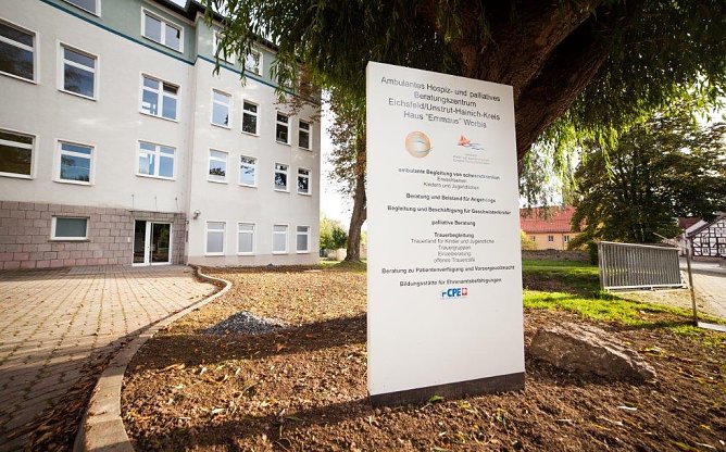 Emmaus Eingang (Foto: AOS)