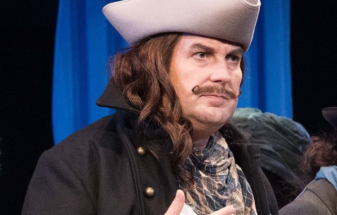 Alexander G&uuml;nther als Falsacappa in Die Banditen in Nordhausen (Foto: R. Obst)