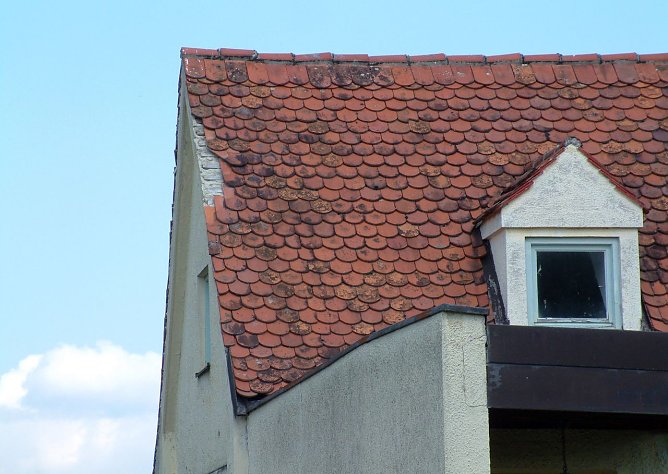 Typische Dachschäden durch Sturm (Foto: HF.Redaktion) Typische Dachschäden durch Sturm (Foto: HF.Redaktion)