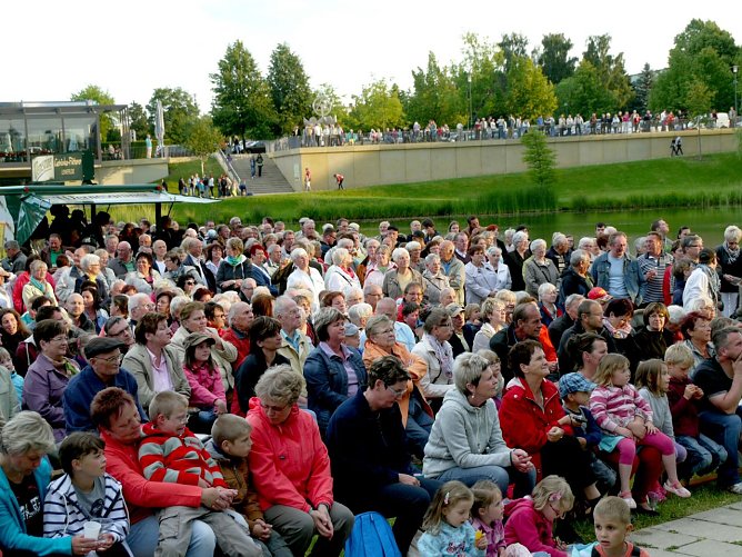 Teichfest 2014 (Foto: Ilka Kühn) Teichfest 2014 (Foto: Ilka Kühn)
