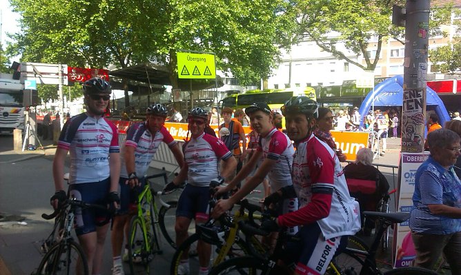 v.r. Tobias Niemand,David chneidewind,Dominik B&uuml;rgel, Pascal Wiederhold u. Steffen Moors.jpg (Foto: Verein)