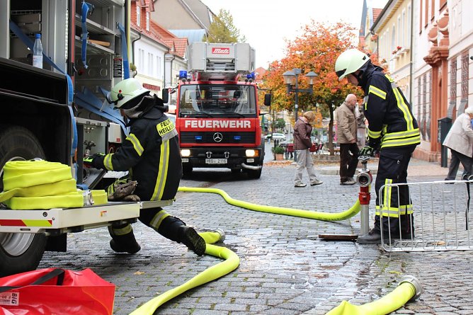 beim Amtsgericht (Foto: Feuerwehr Heiligenstadt) beim Amtsgericht (Foto: Feuerwehr Heiligenstadt)