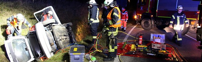 Feuerwehreinsatz (Foto: J. Kreyer) Feuerwehreinsatz (Foto: J. Kreyer)