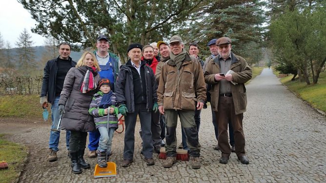 Frühjahrsputz in Heilbad Heiligenstadt (Foto: Christian Stützer) Frühjahrsputz in Heilbad Heiligenstadt (Foto: Christian Stützer)