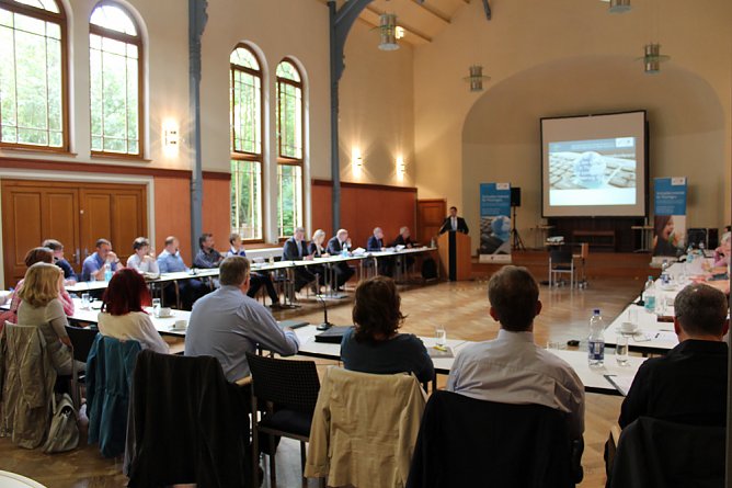 Regionalkonferenz zum Breitbandausbau (Foto: Karl-Heinz Herrmann) Regionalkonferenz zum Breitbandausbau (Foto: Karl-Heinz Herrmann)