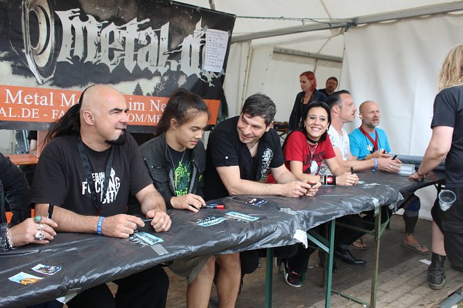 Autogrammstunde (Foto: Stefan Peter) Autogrammstunde (Foto: Stefan Peter)