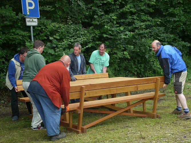 Sitzgruppen für den Parkplatz (Foto: Ilka Kühn) Sitzgruppen für den Parkplatz (Foto: Ilka Kühn)