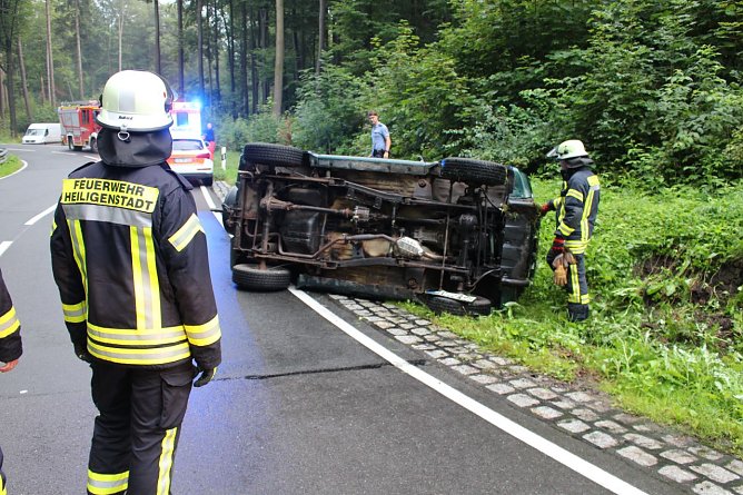Unfall Kalteneber (Foto: Feuerwehr Heiligenstadt) Unfall Kalteneber (Foto: Feuerwehr Heiligenstadt)